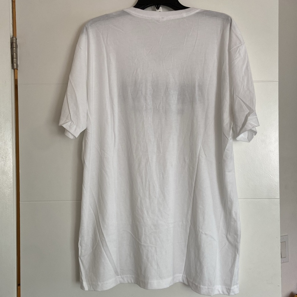 Oxygen The Muscle Factory Vneck View 2